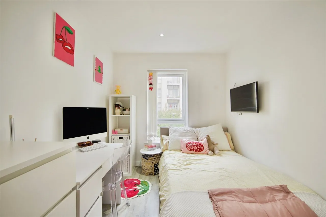 Commander Avenue, LONDON, London, NW9, photo 11