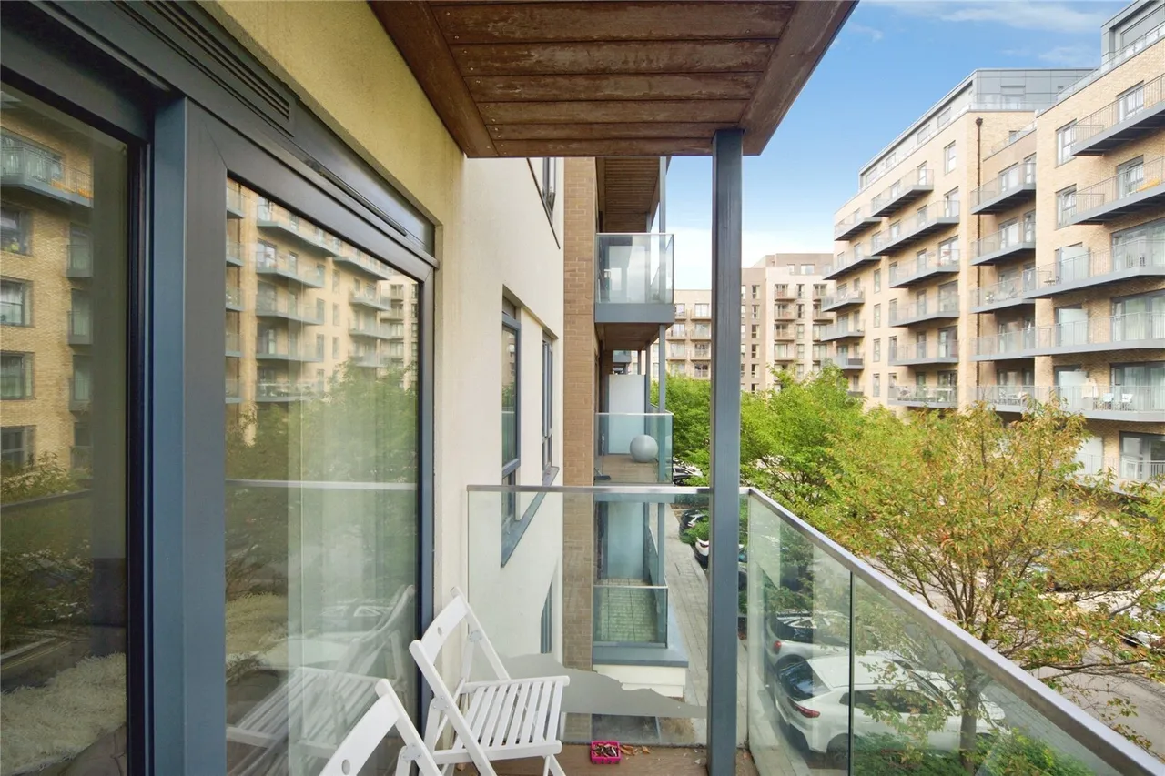 Commander Avenue, LONDON, London, NW9, photo 9