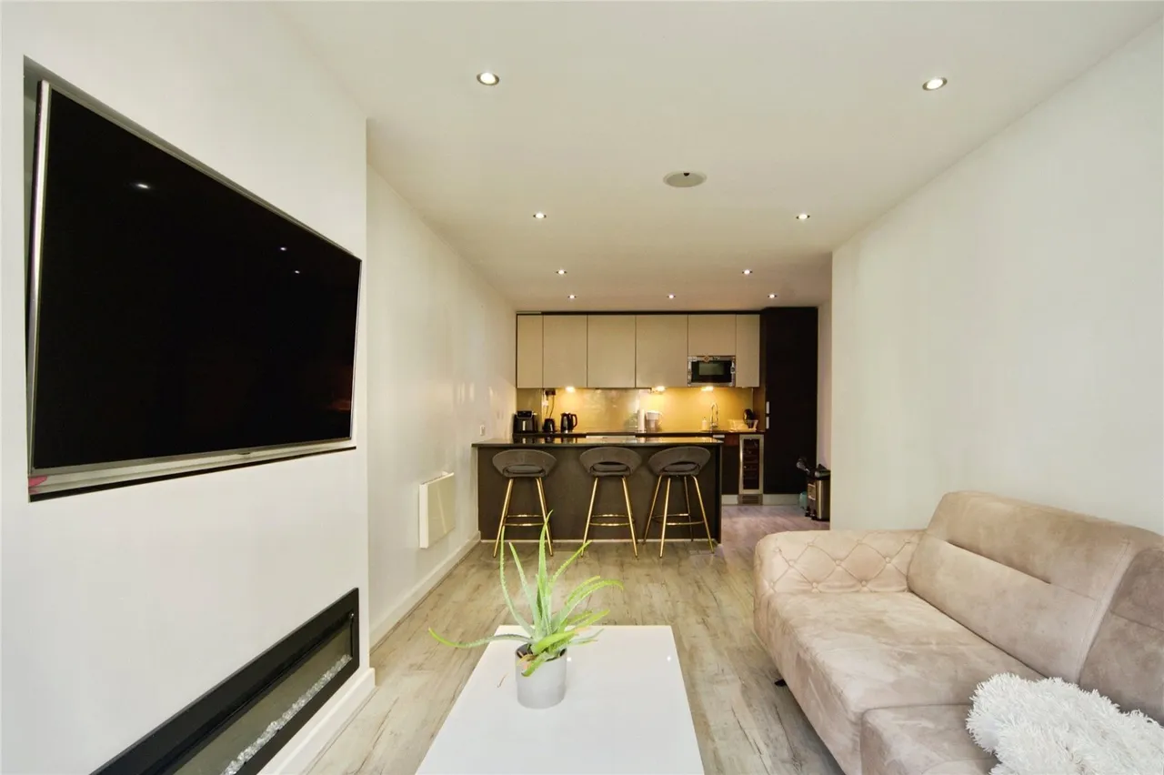 Commander Avenue, LONDON, London, NW9, photo 4