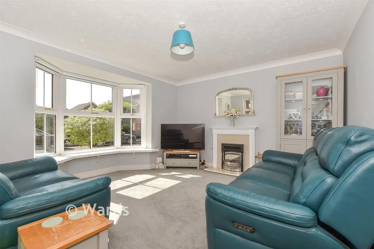 Sharps Field, Headcorn, TN27, photo 4