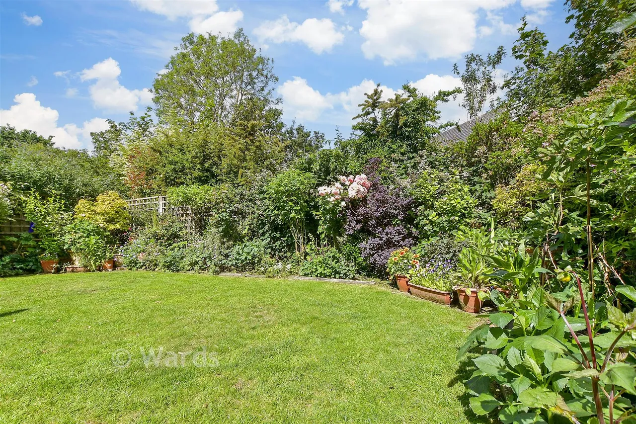 Sharps Field, Headcorn, TN27, photo 2