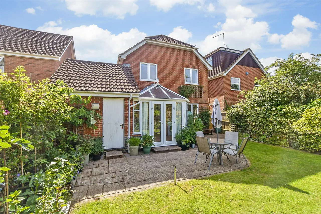 Sharps Field, Headcorn, TN27, photo 14