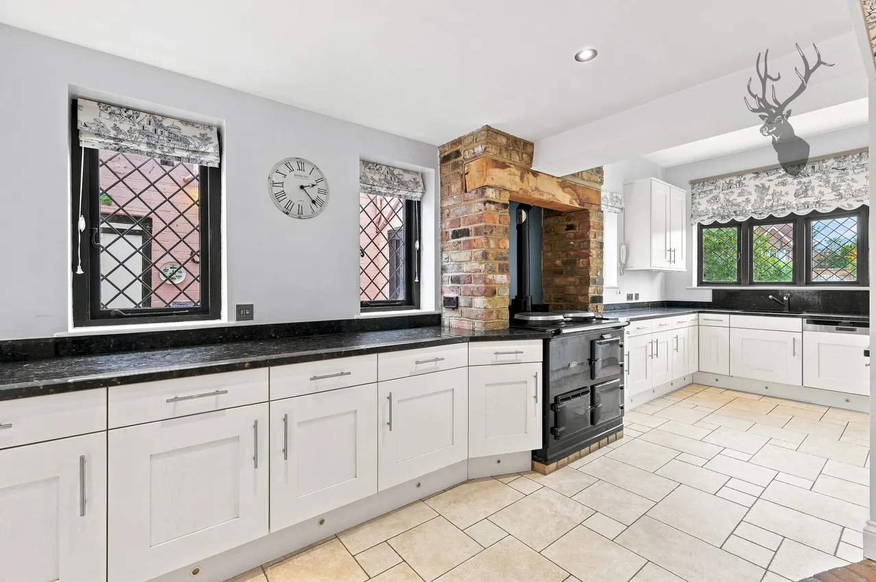 Bury Road, London, E4, photo 10
