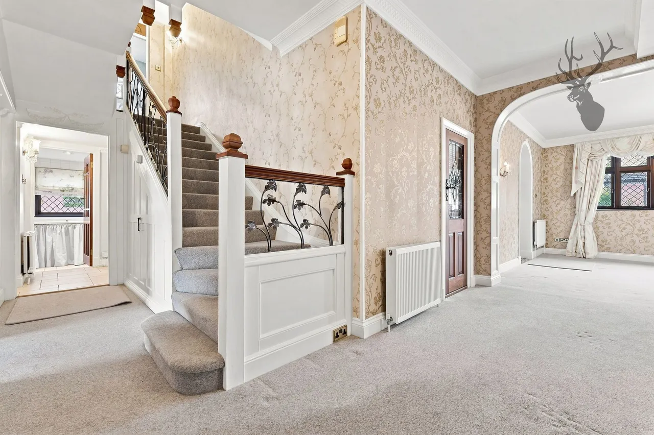Bury Road, London, E4, photo 9