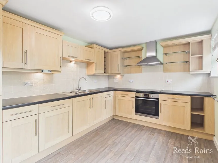 Herons Court, Durham, DH1, photo 3