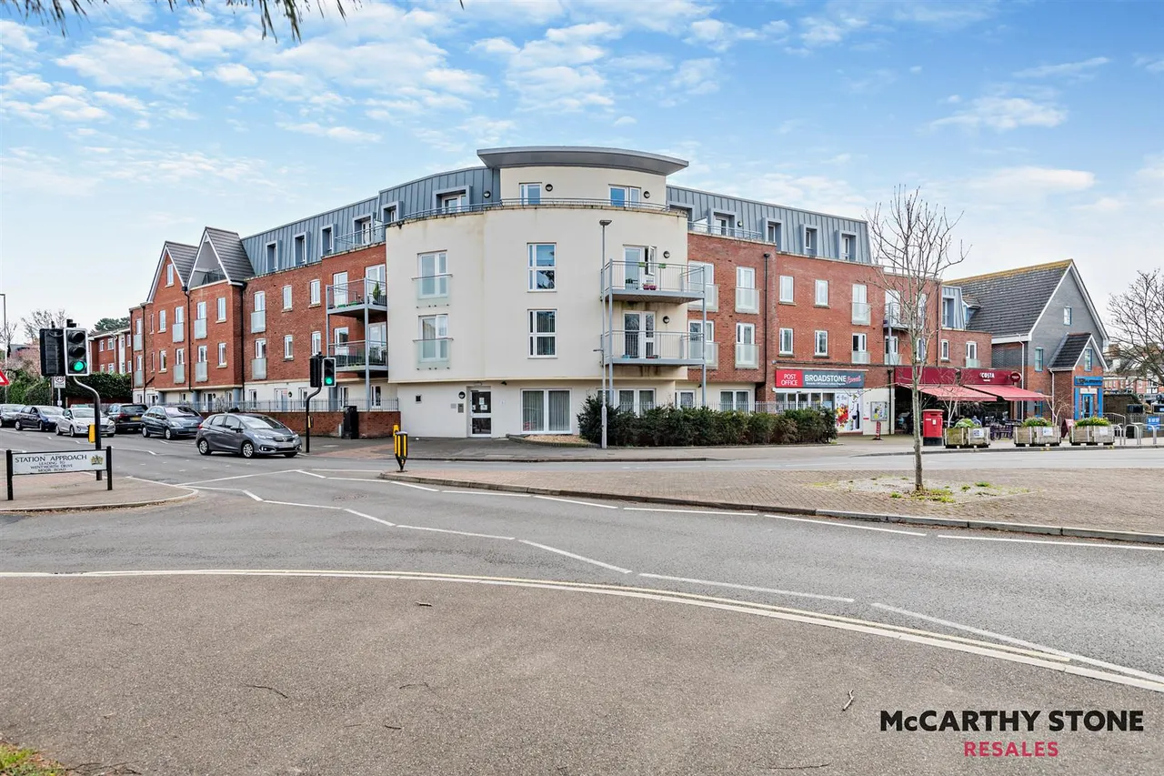 Macaulay Road, Broadstone, BH18, photo 31
