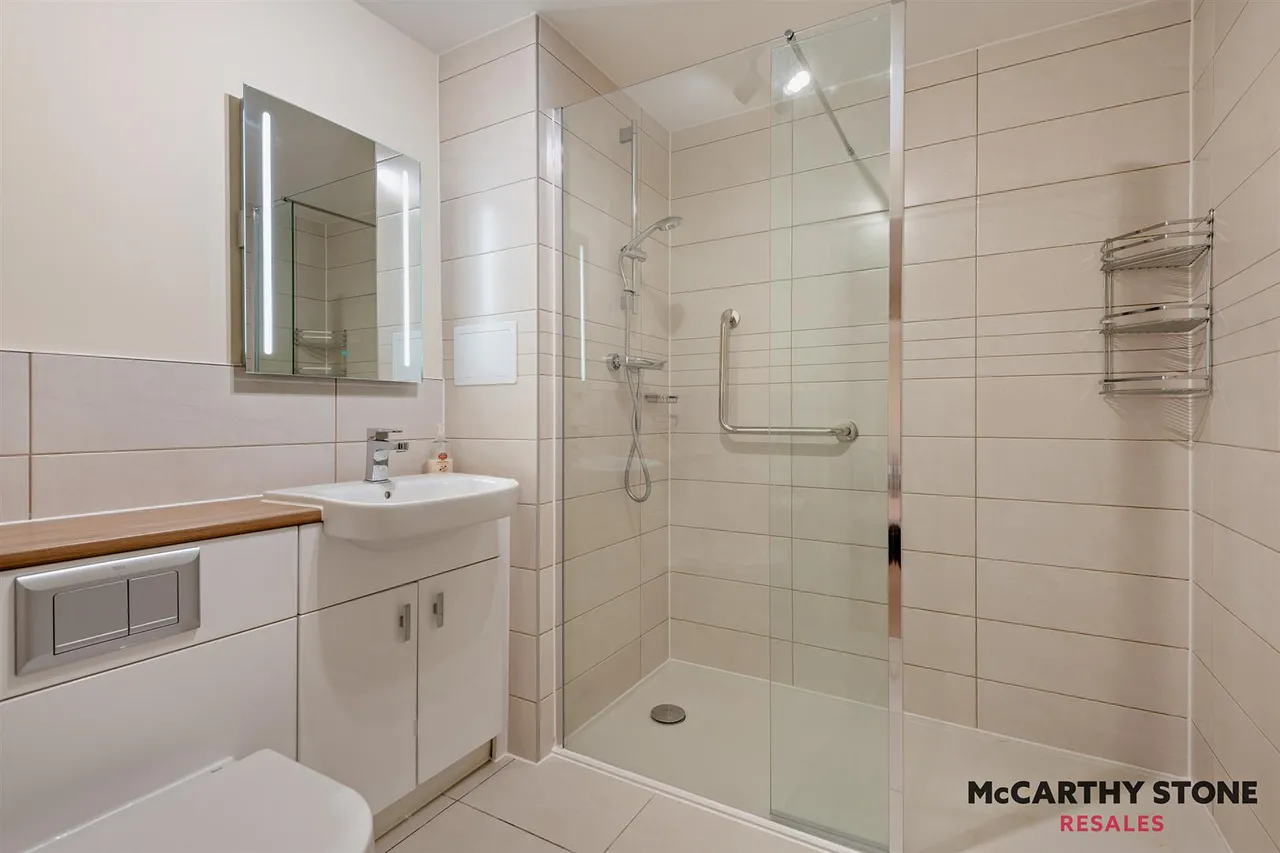 Macaulay Road, Broadstone, BH18, photo 17