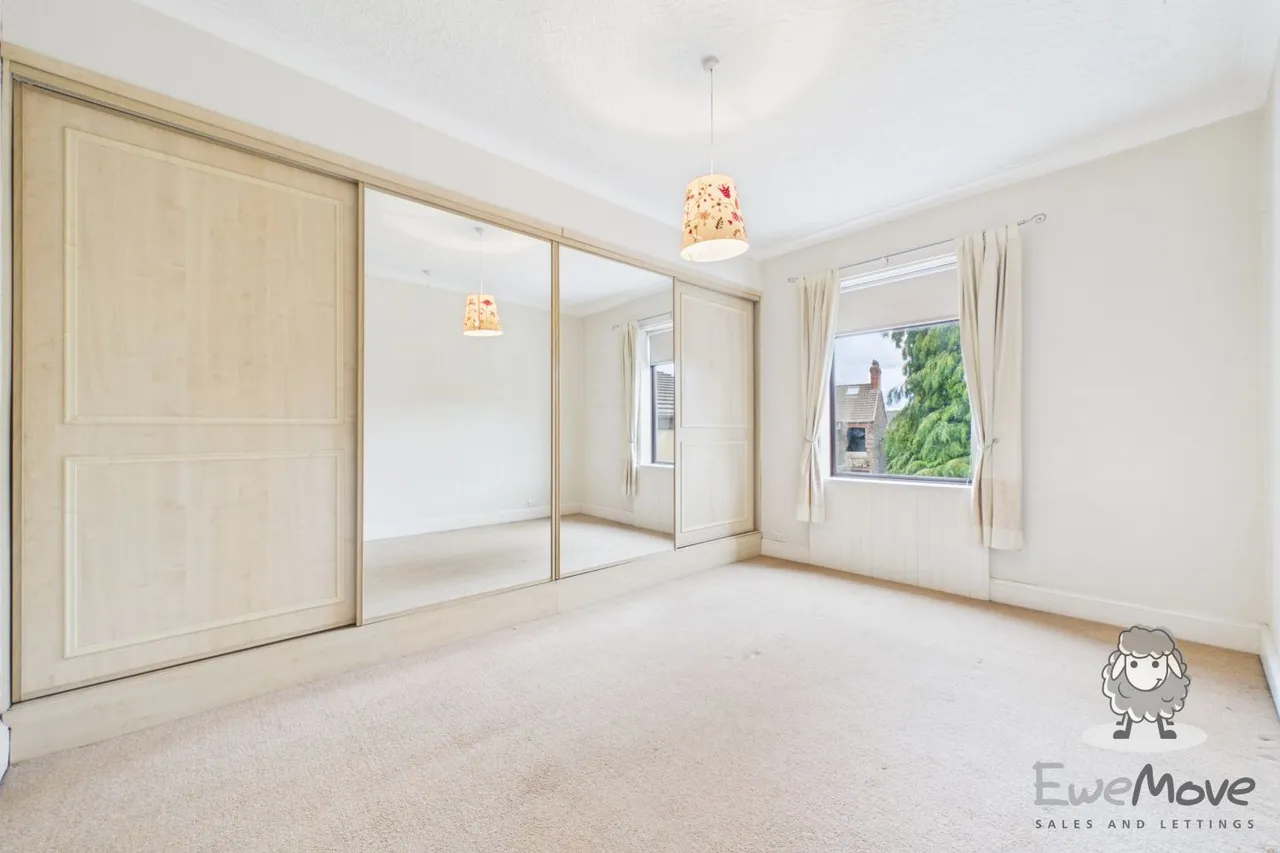 Cowley Hill Lane, St. Helens, WA10, photo 14