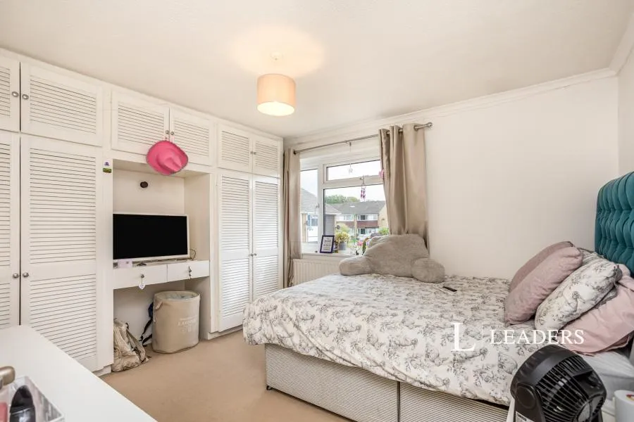 Beech Road, Horsham, RH12, photo 6