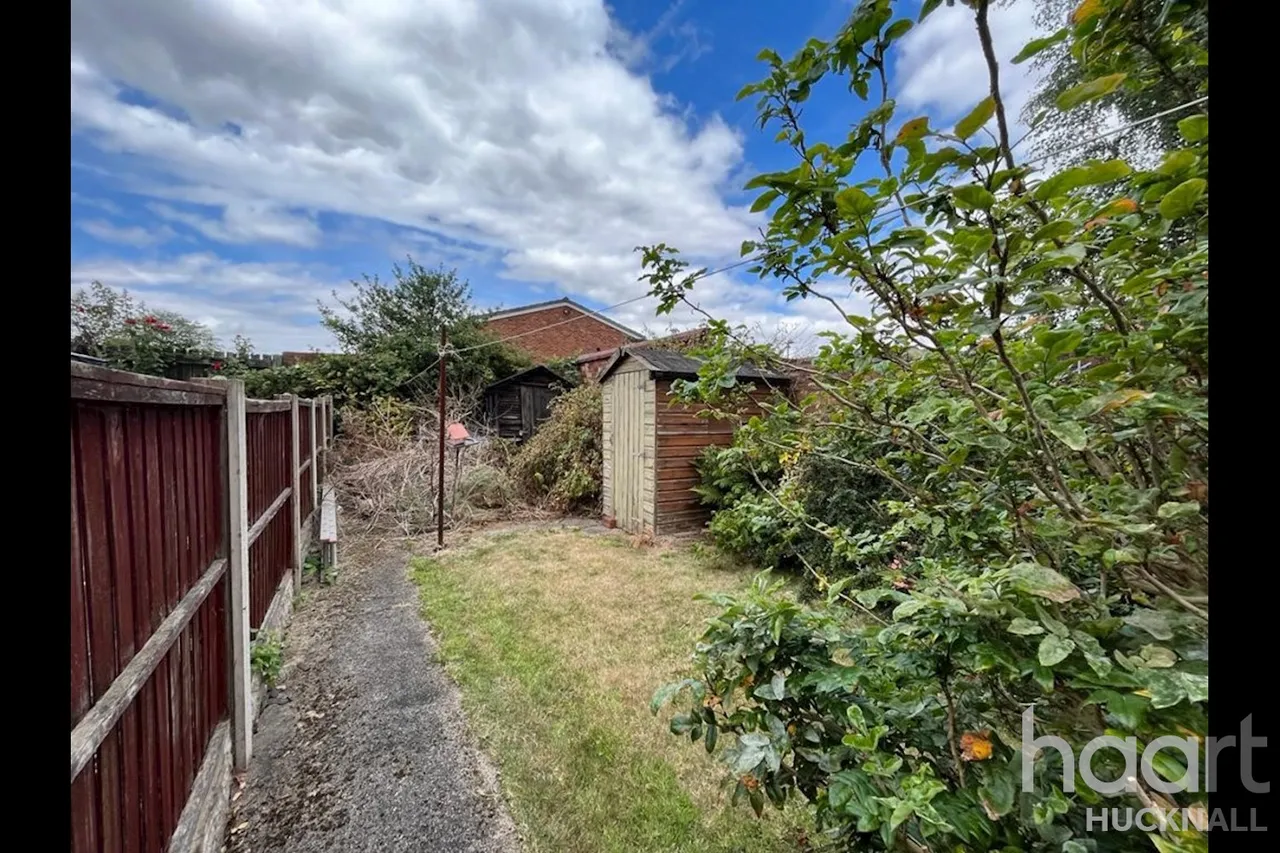 Montague Road, Nottingham, NG15, photo 15