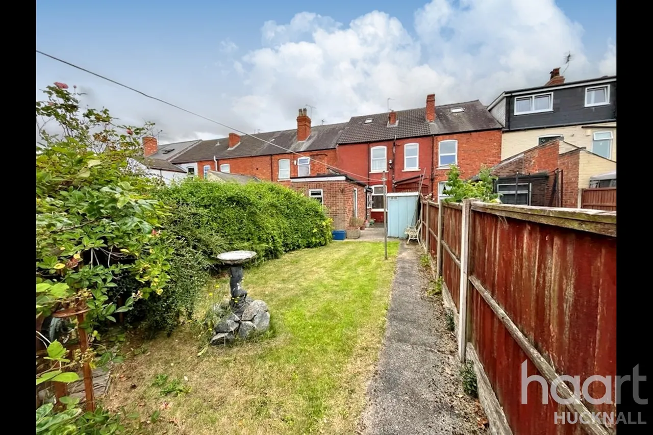 Montague Road, Nottingham, NG15, photo 14