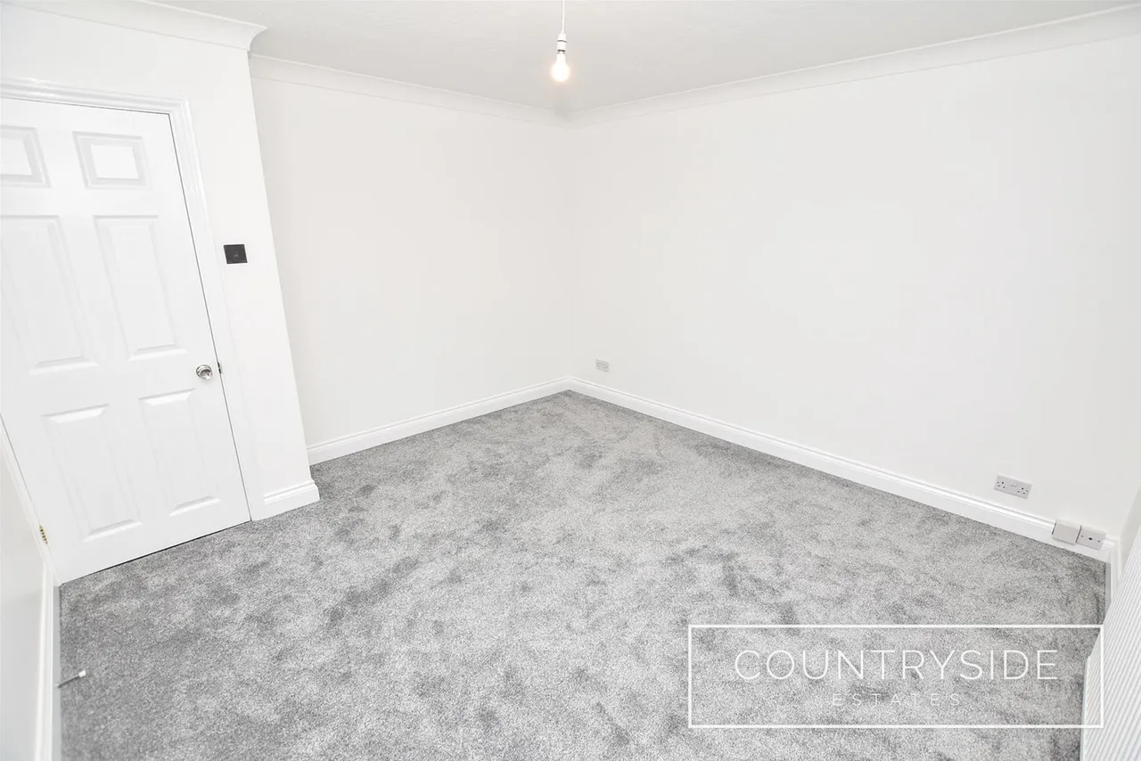 Gifford Road, Benfleet, photo 17