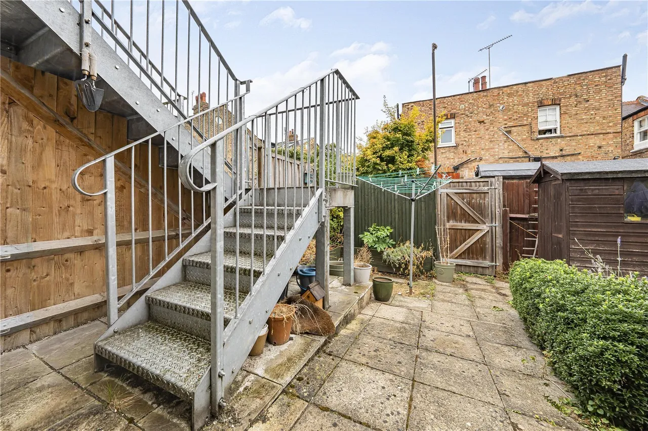Godstone Road, St Margarets, TW1, photo 10