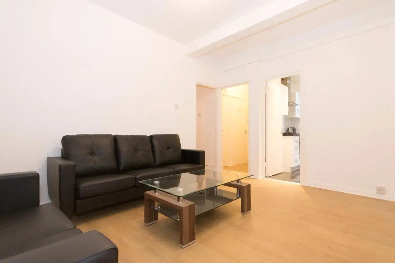 1 bed flat to rent, Tower Bridge Road, SE1