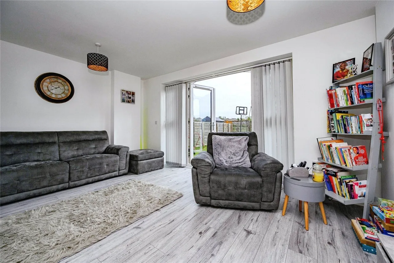Sundon Park Road, Luton, LU3, photo 3