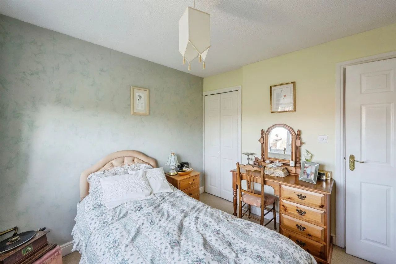 Bryson Close, Thorne, DN8, photo 9