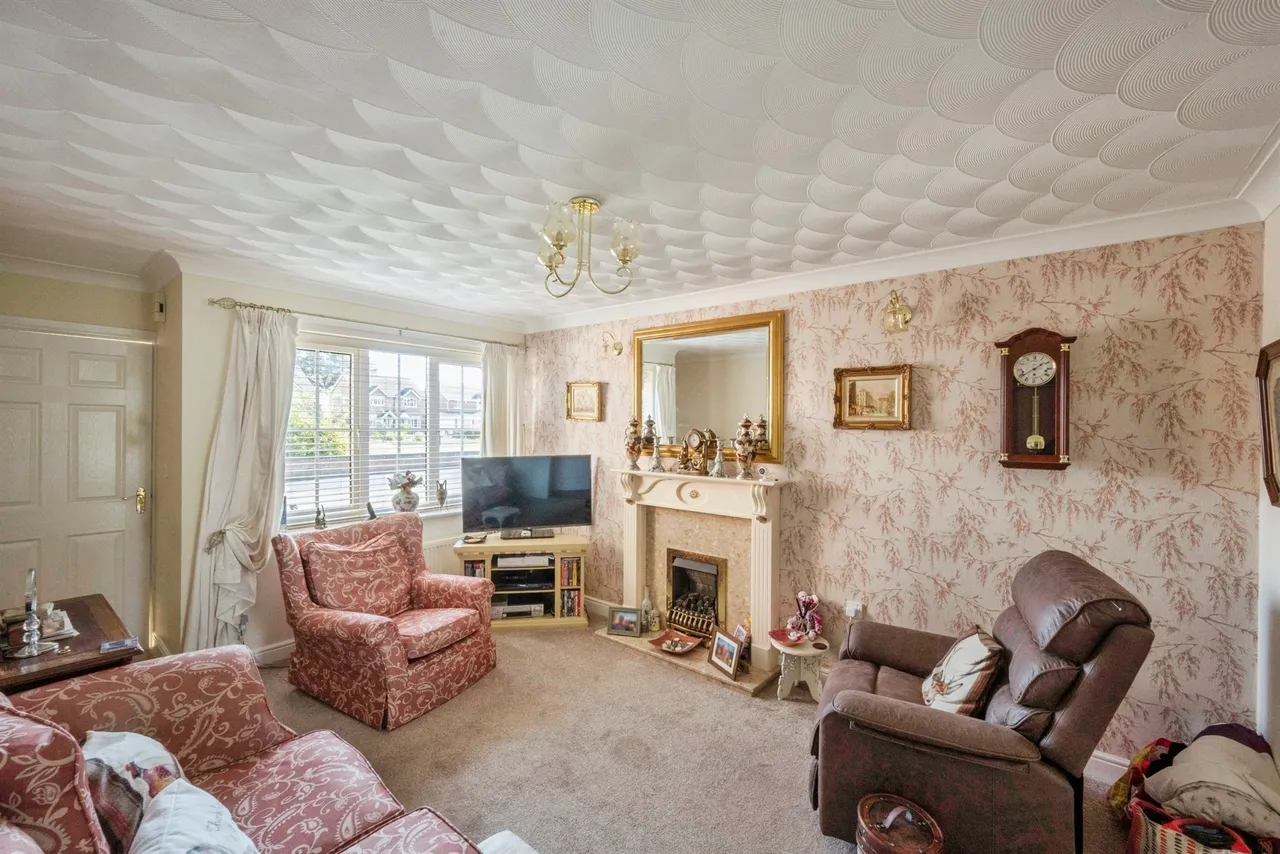 Bryson Close, Thorne, DN8, photo 2