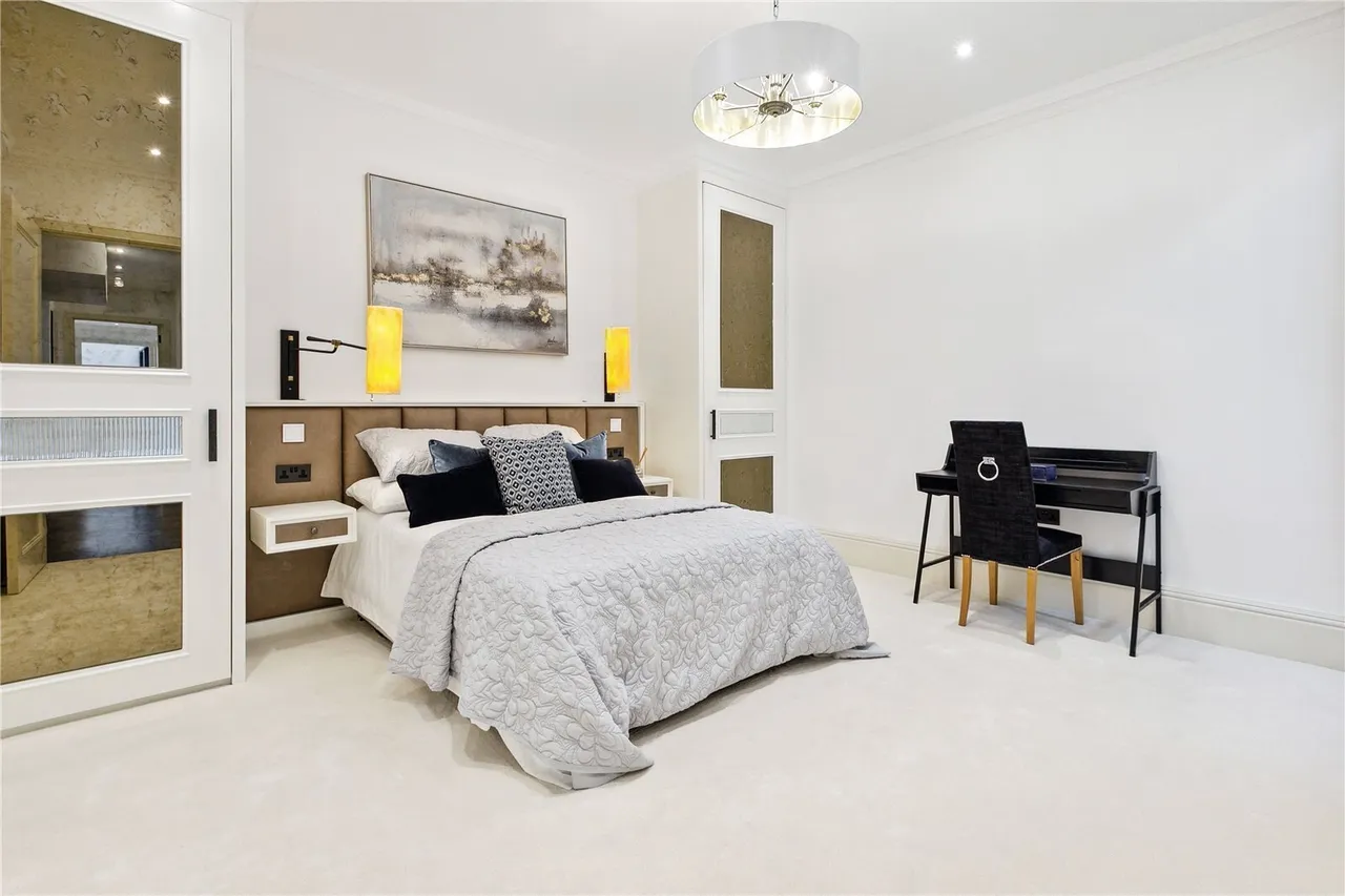 Vicarage Gate, Kensington, W8, photo 5