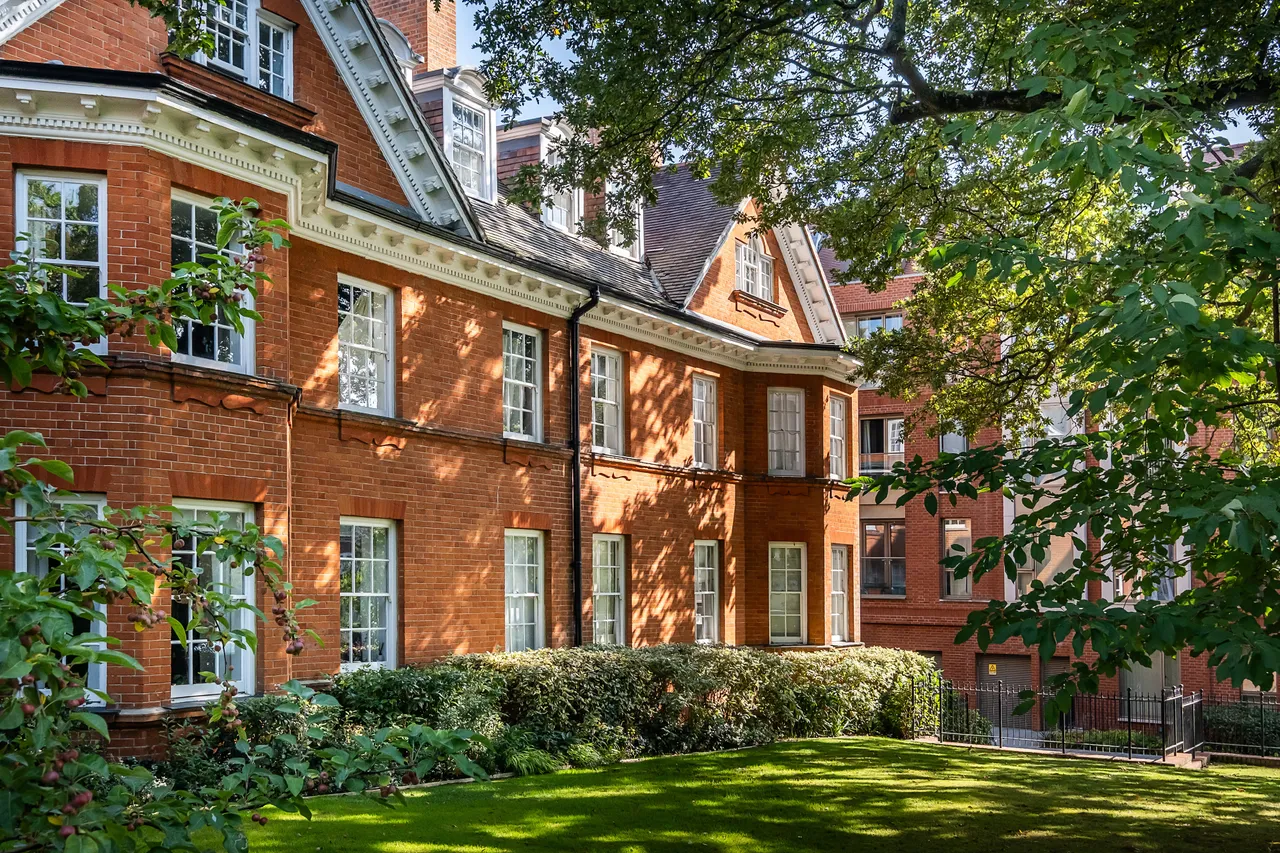 Kidderpore Avenue, London, NW3, photo 2