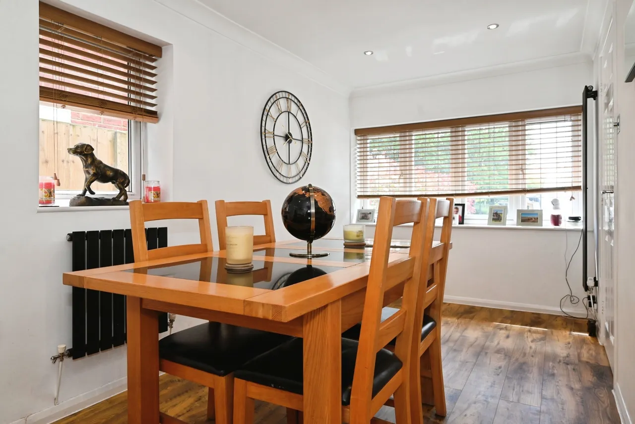 Fox Leigh, High Wycombe, HP11, photo 11