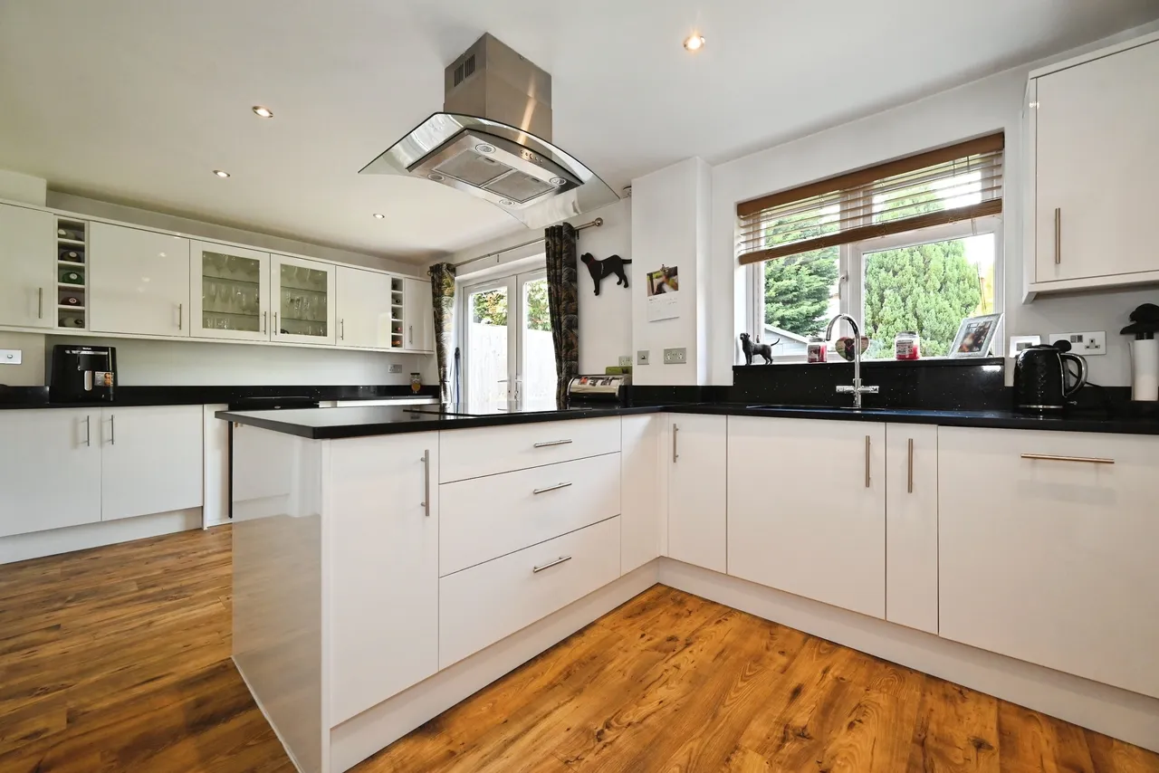 Fox Leigh, High Wycombe, HP11, photo 2