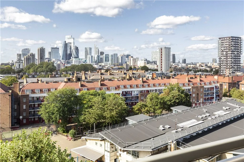 The Highway, London, E1W, photo 22