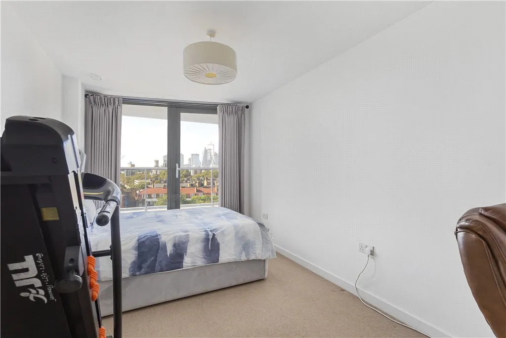The Highway, London, E1W, photo 14