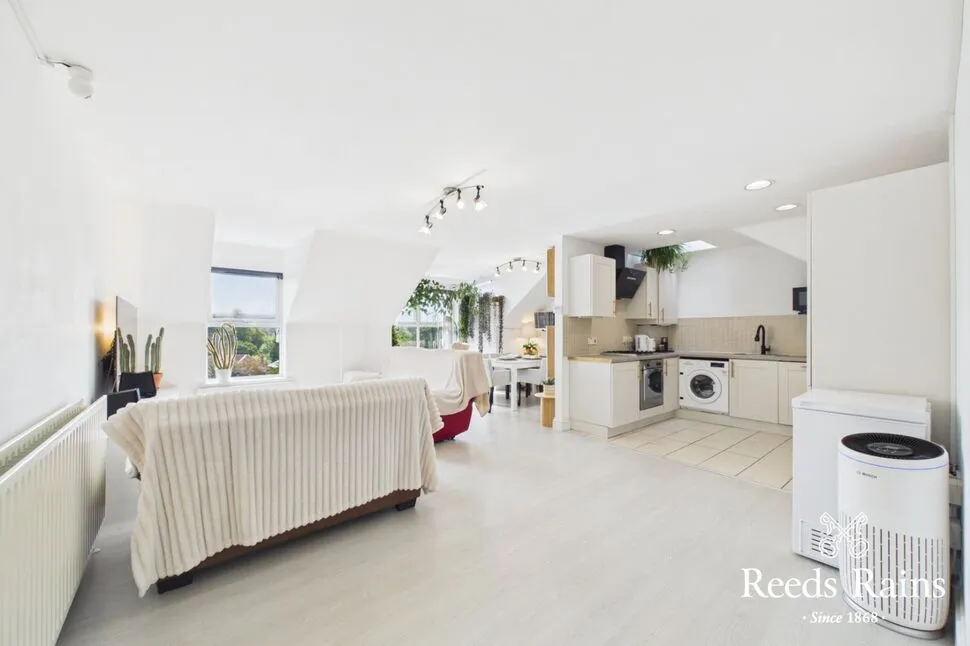Kings Road, Belfast, County Antrim, BT5, photo 7