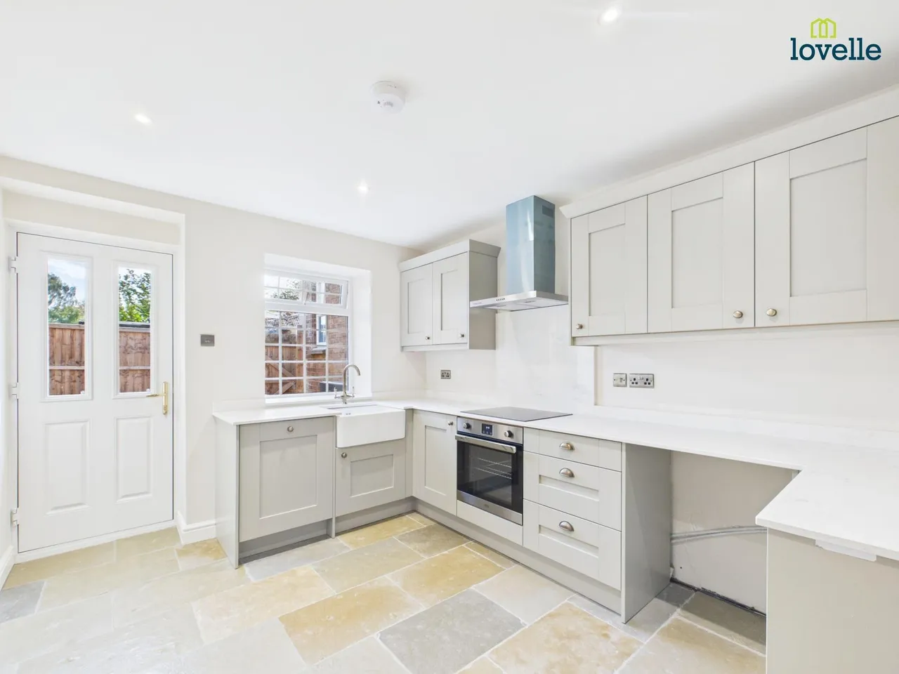 Front Street, Normanby-By-Spital, LN8, photo 2