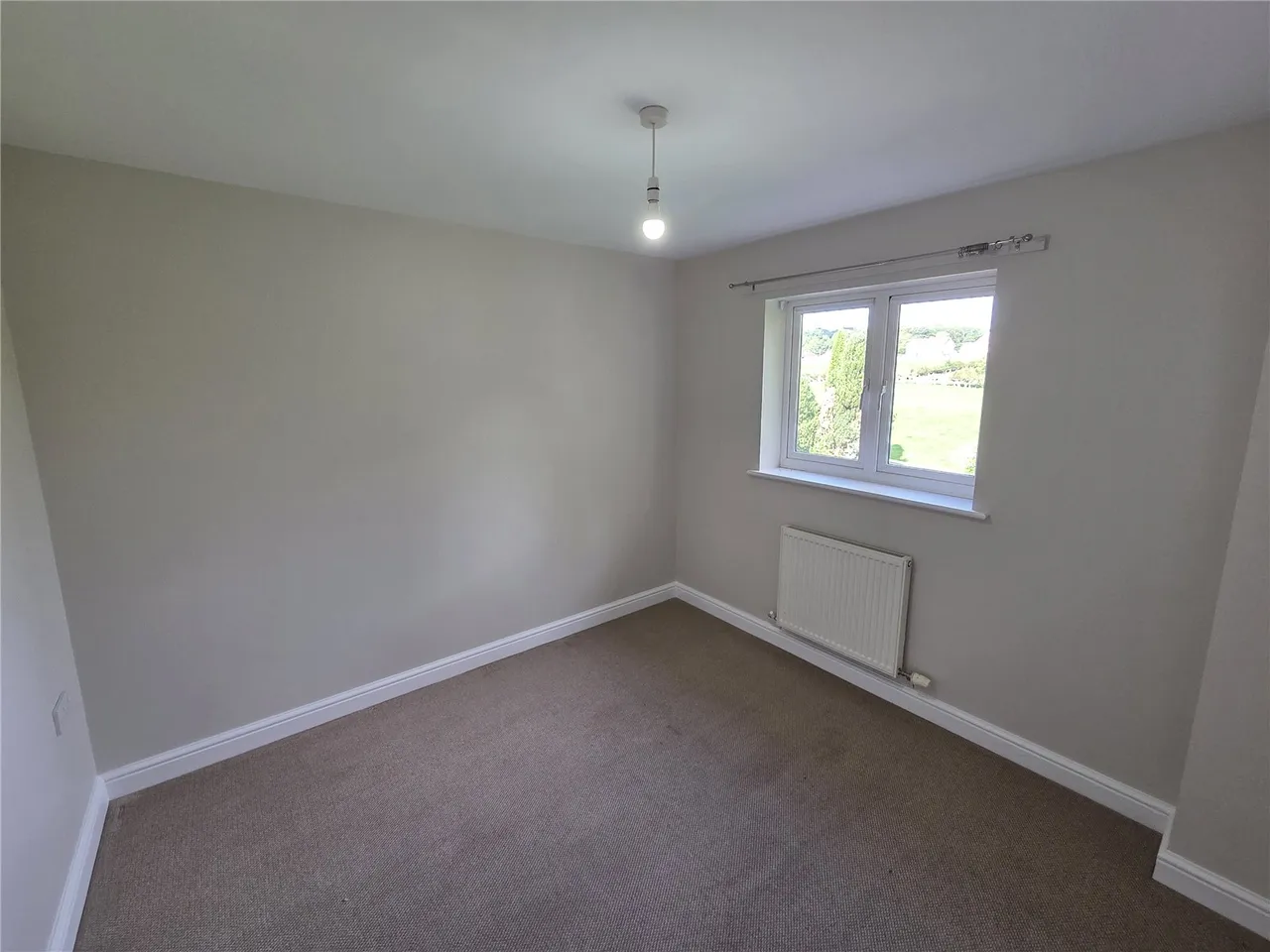 Longcroft, Weston Rhyn, photo 9