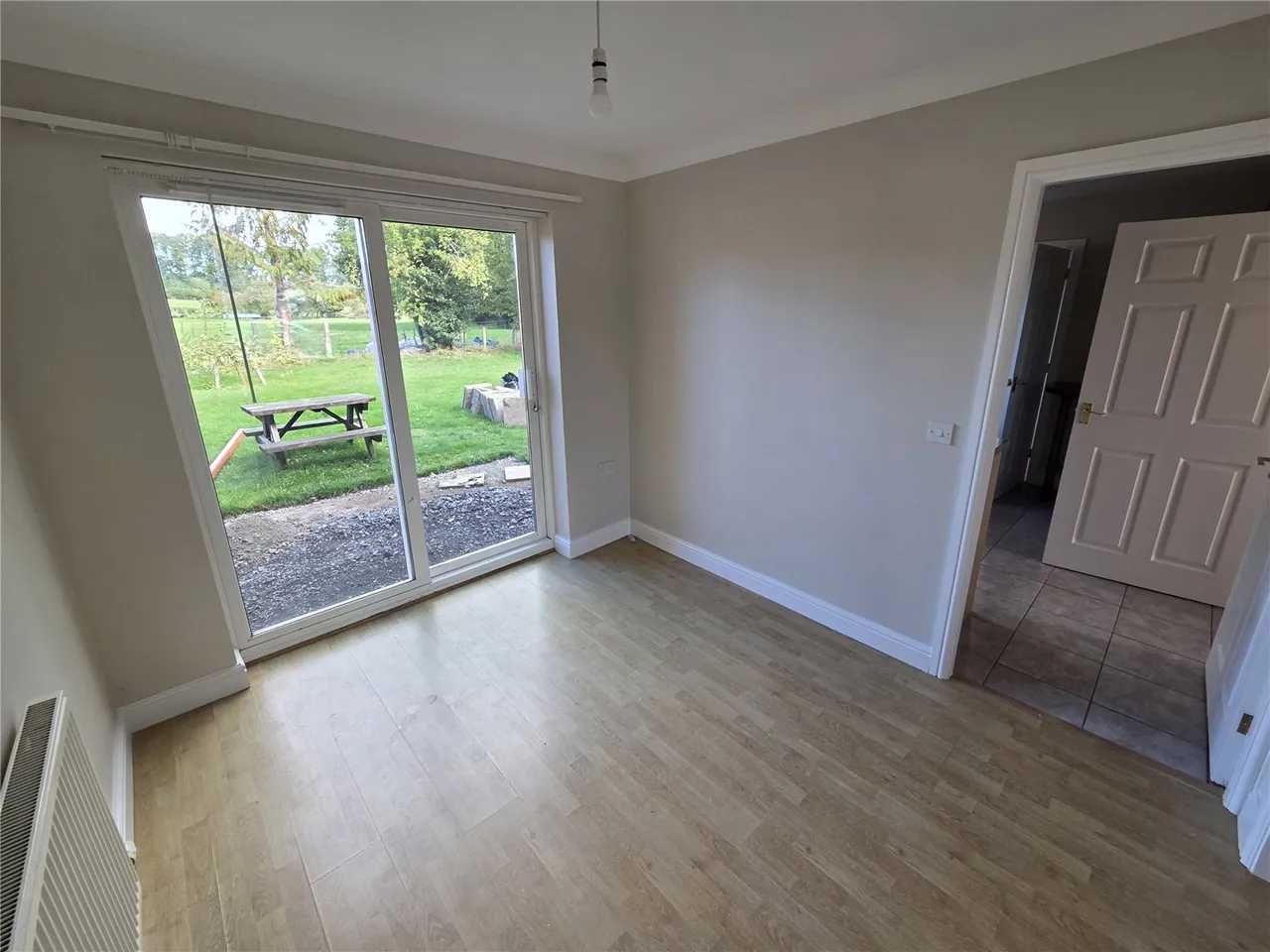Longcroft, Weston Rhyn, photo 13