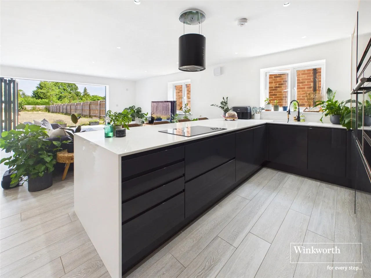 Roundfield, Upper Bucklebury, Reading, Berkshire, RG7, photo 10