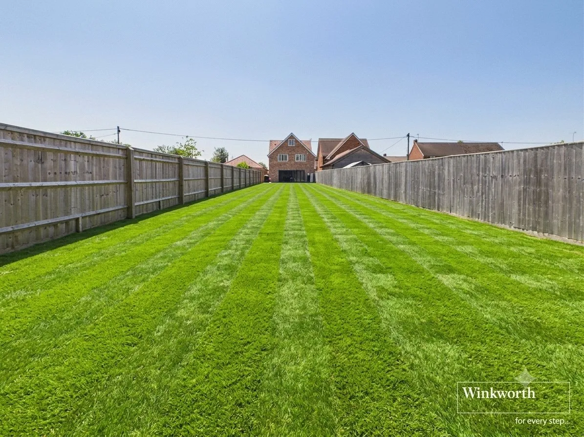 Roundfield, Upper Bucklebury, Reading, Berkshire, RG7, photo 5