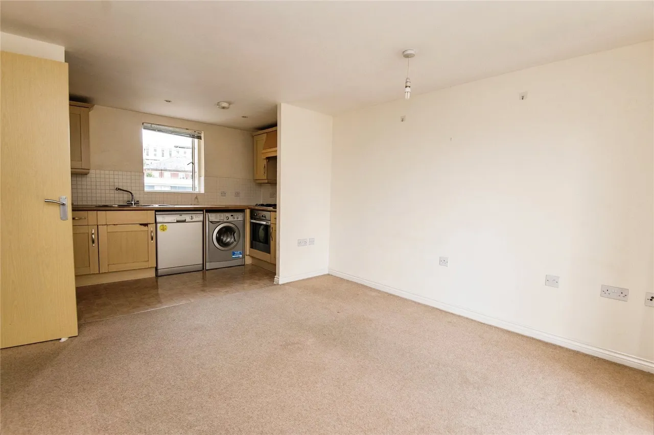 Richmond Court, Exeter, EX4, photo 7