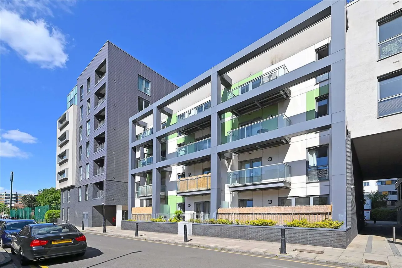 Christian Street, London, E1, photo 2