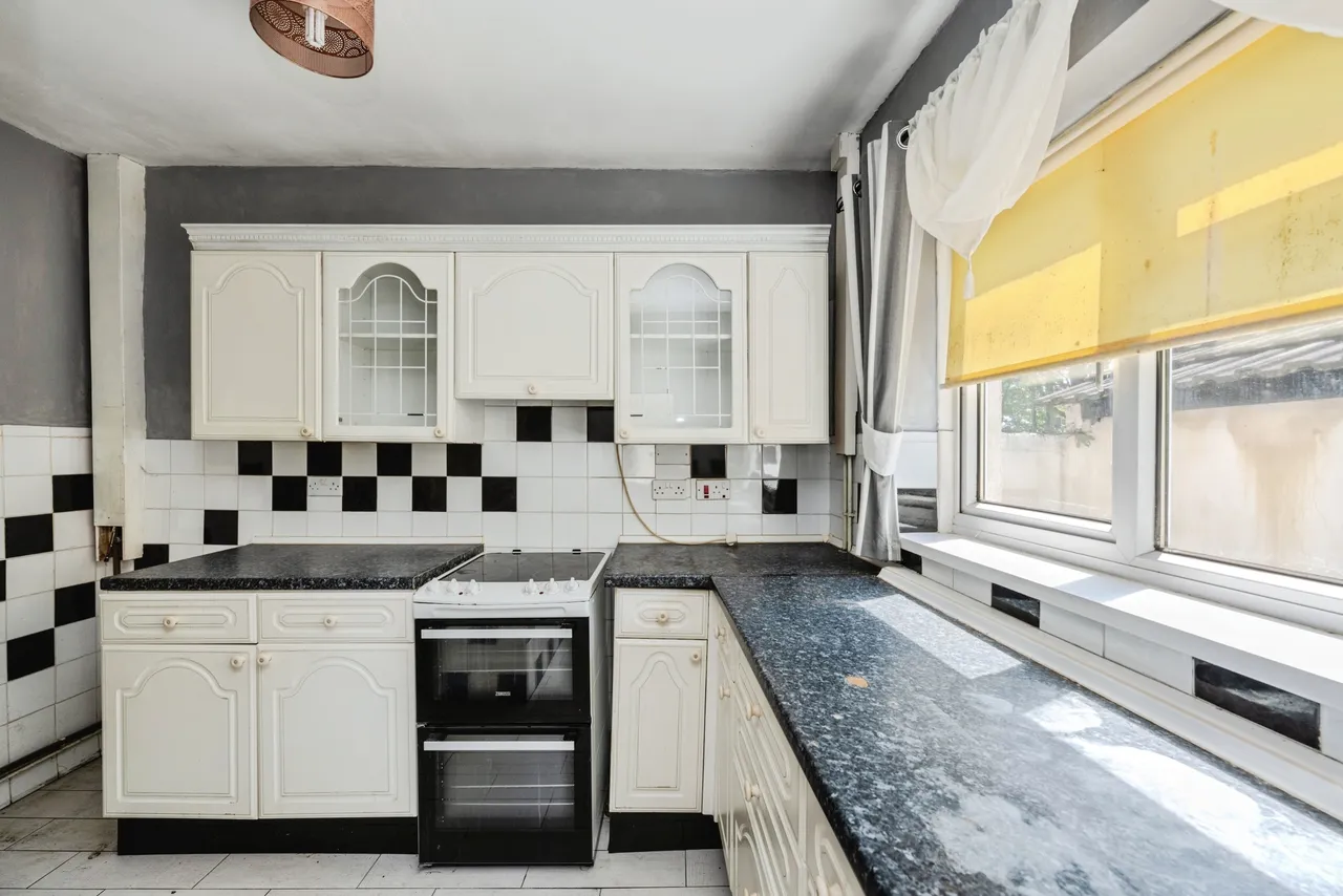 Hoo Street, Swansea, SA1, photo 8