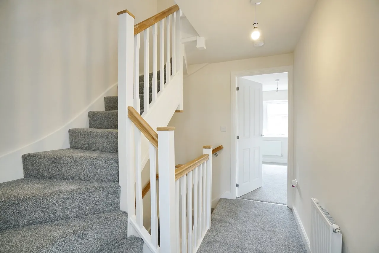White Lias Way, Upper Lighthorne, CV33, photo 5