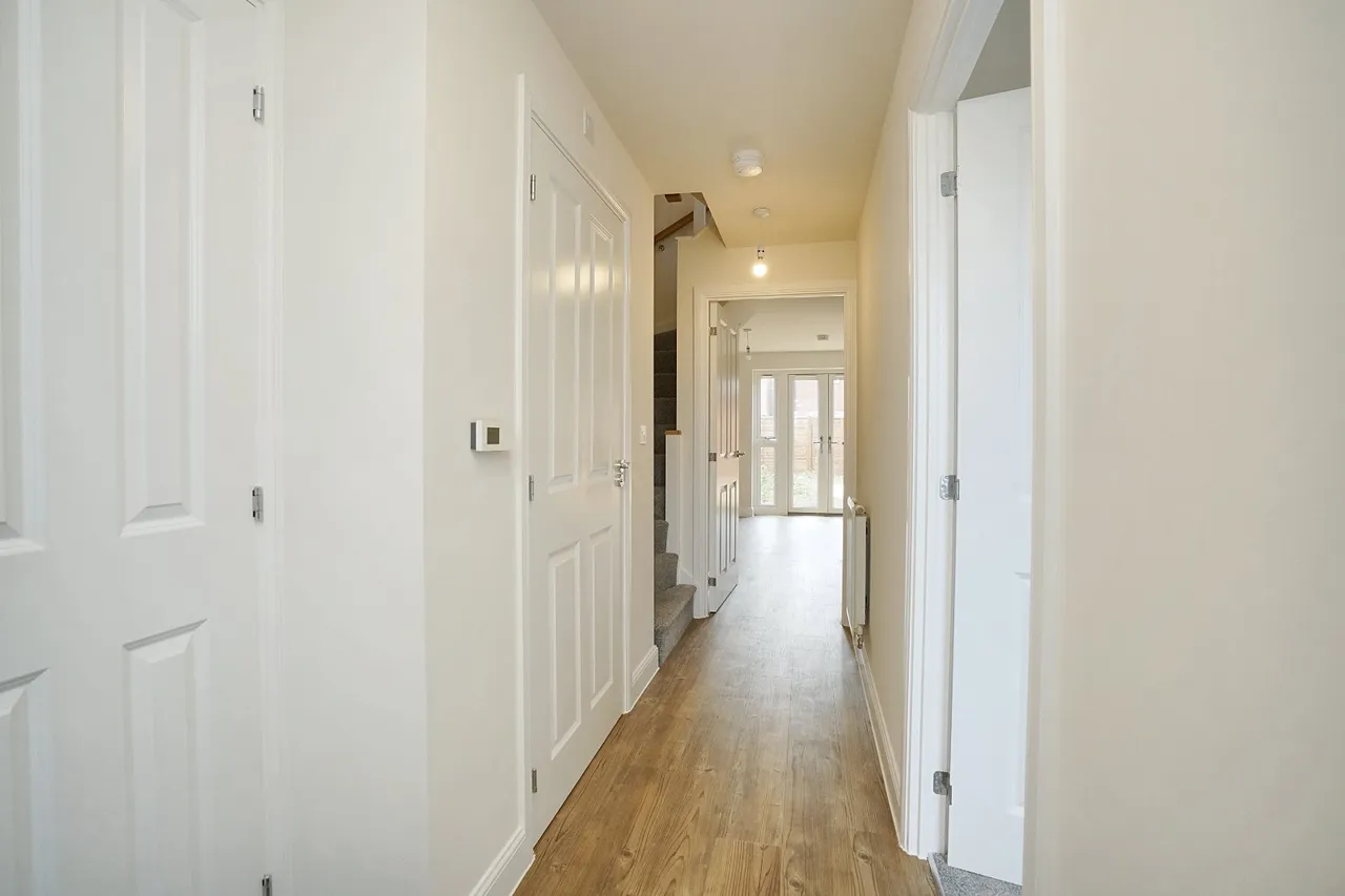 White Lias Way, Upper Lighthorne, CV33, photo 17