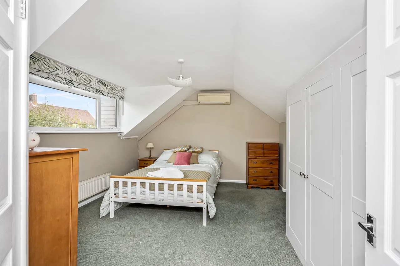 The Rise, Partridge Green, RH13, photo 13