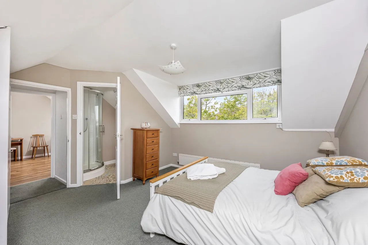 The Rise, Partridge Green, RH13, photo 8