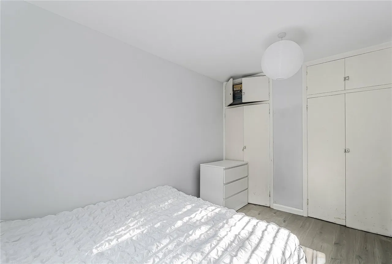 Curtis Road, Whitton, TW4, photo 13