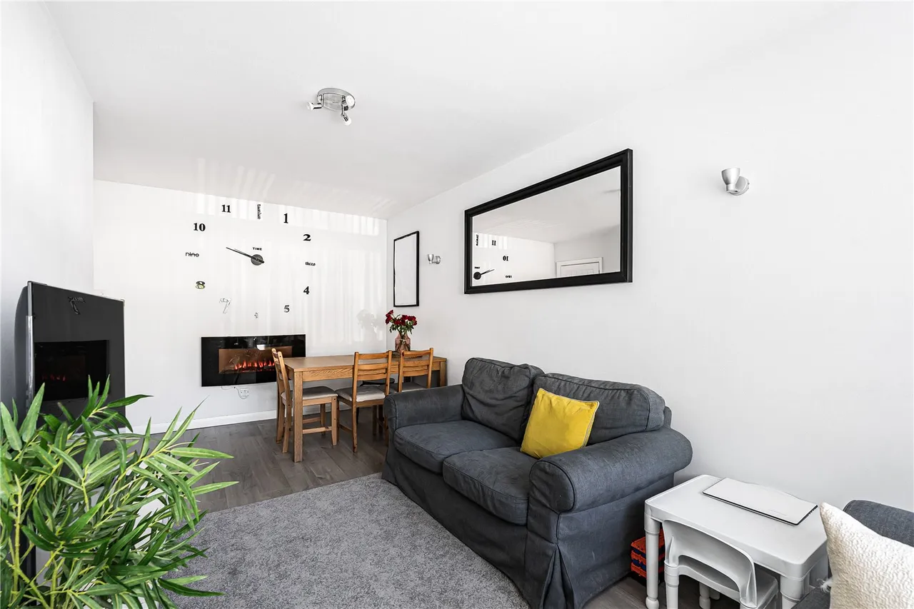 Curtis Road, Whitton, TW4, photo 3