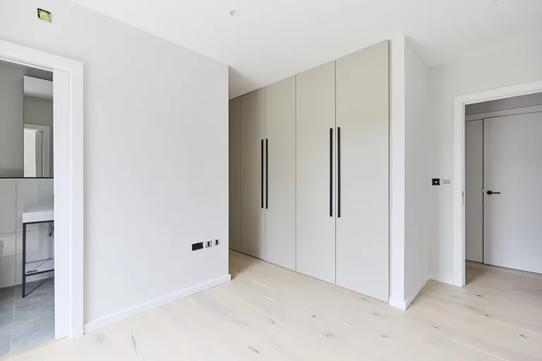 Coverdale Road, Willesden Green, NW2 4BE, photo 14