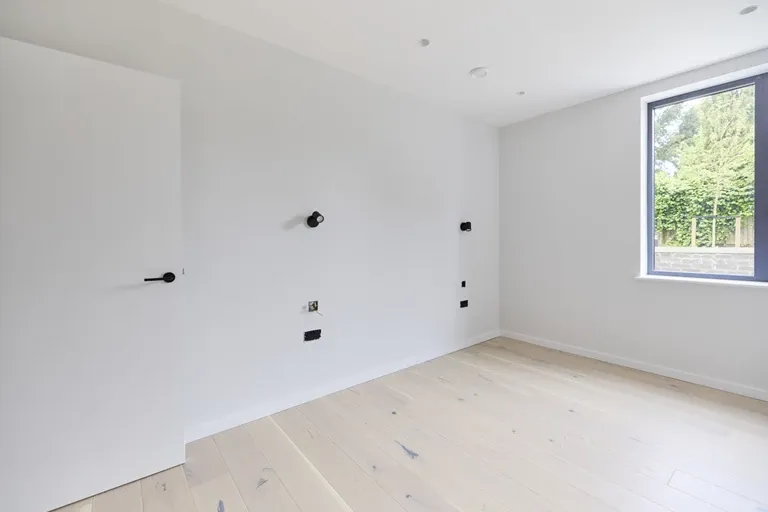 Coverdale Road, Willesden Green, NW2 4BE, photo 7