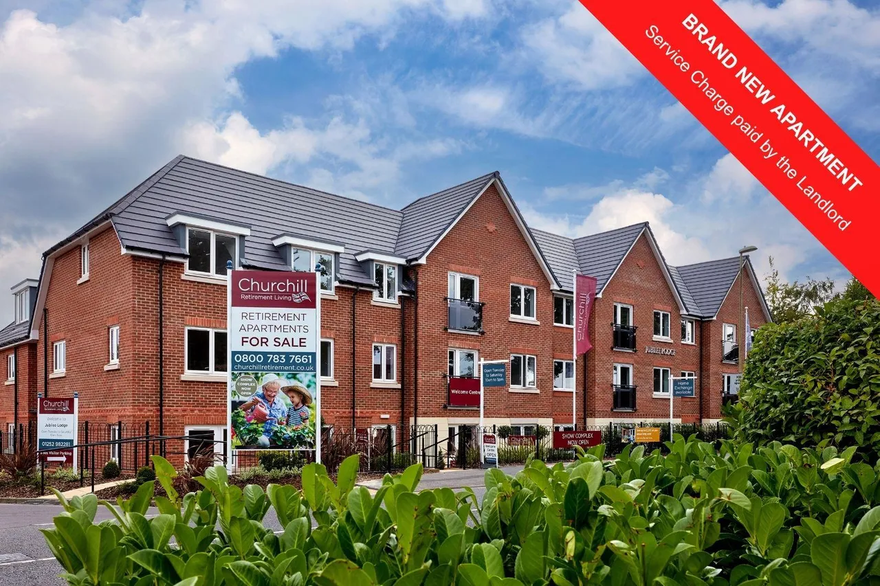 Crookham Road, Fleet, GU51, photo 11