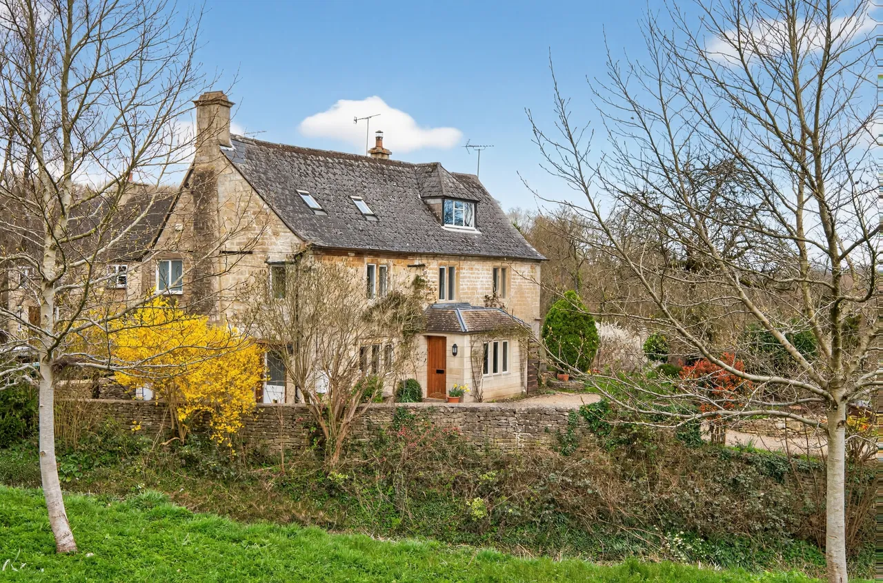4 bed house for sale — Old Neighbourhood, Chalford, GL6