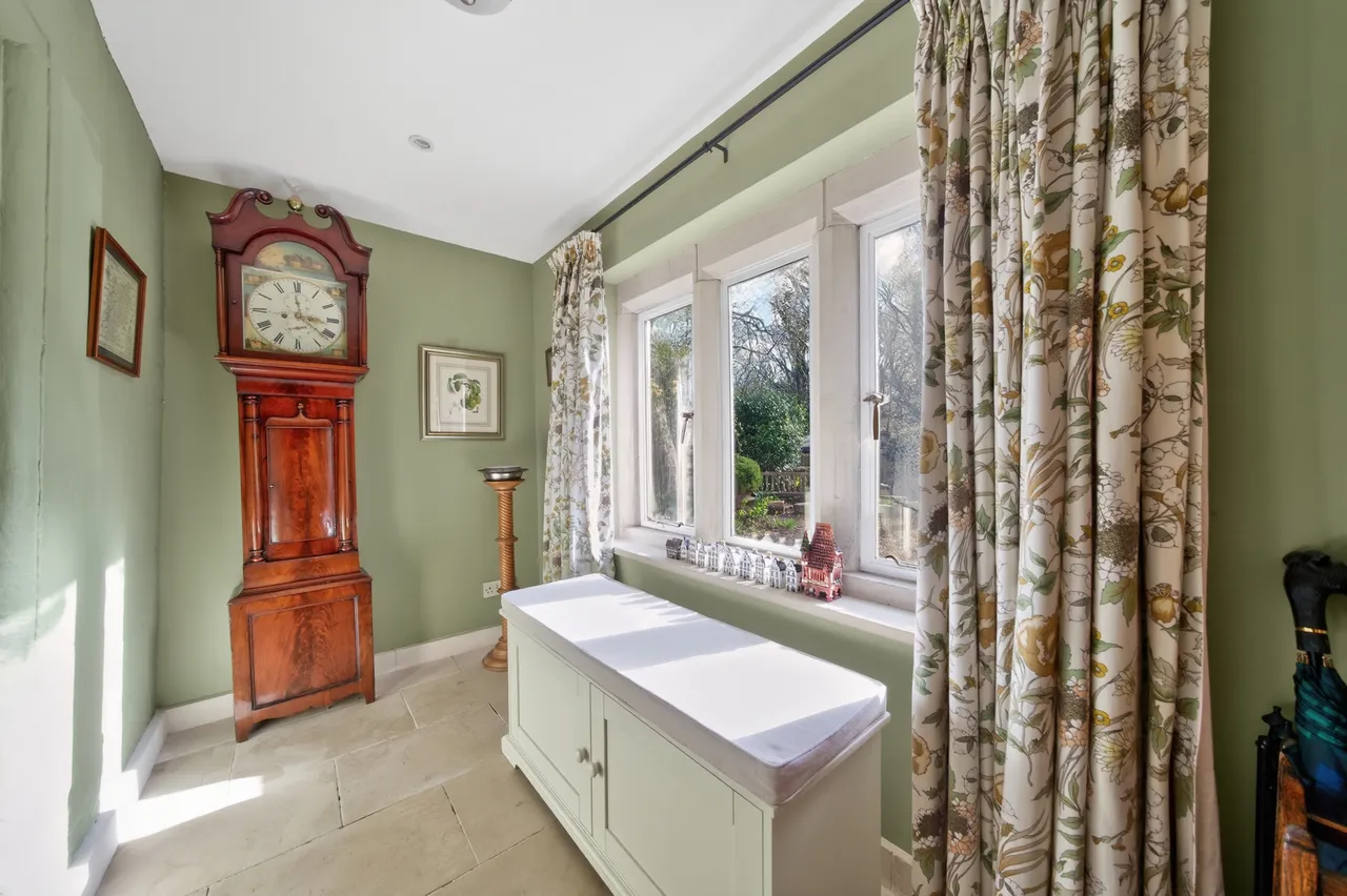 Old Neighbourhood, Chalford, GL6, photo 11