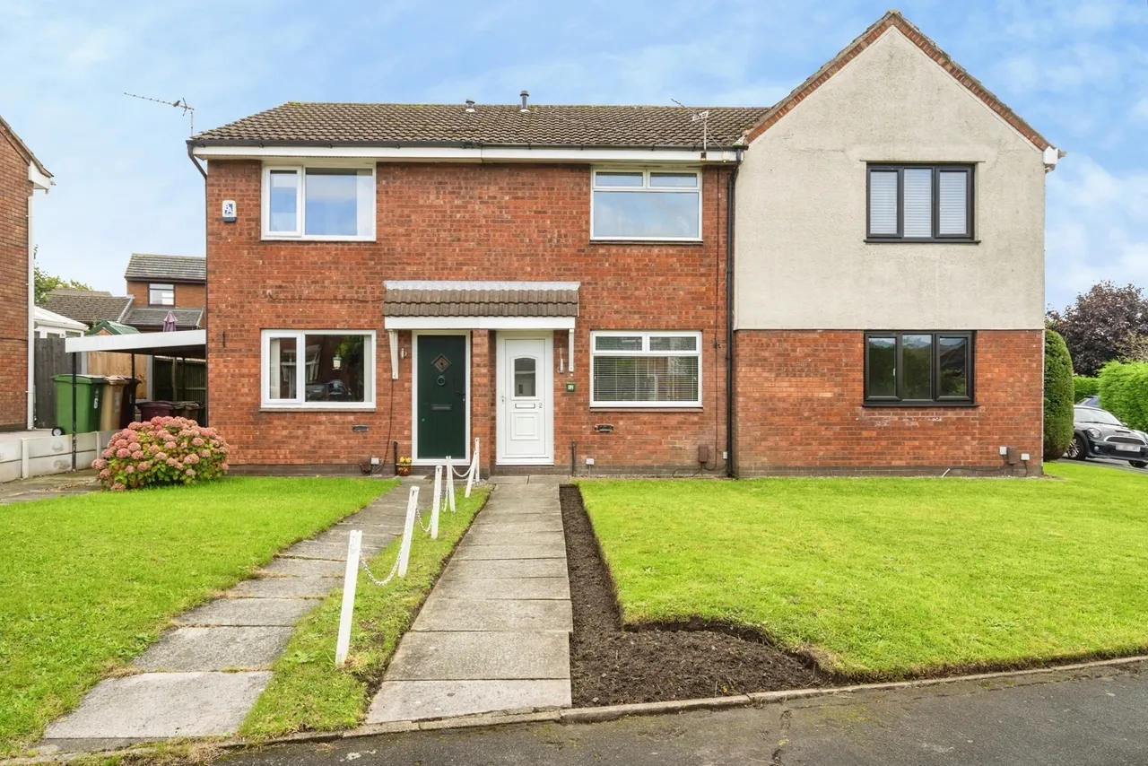 2 bed house for sale, Westbury Close, Bolton, BL5