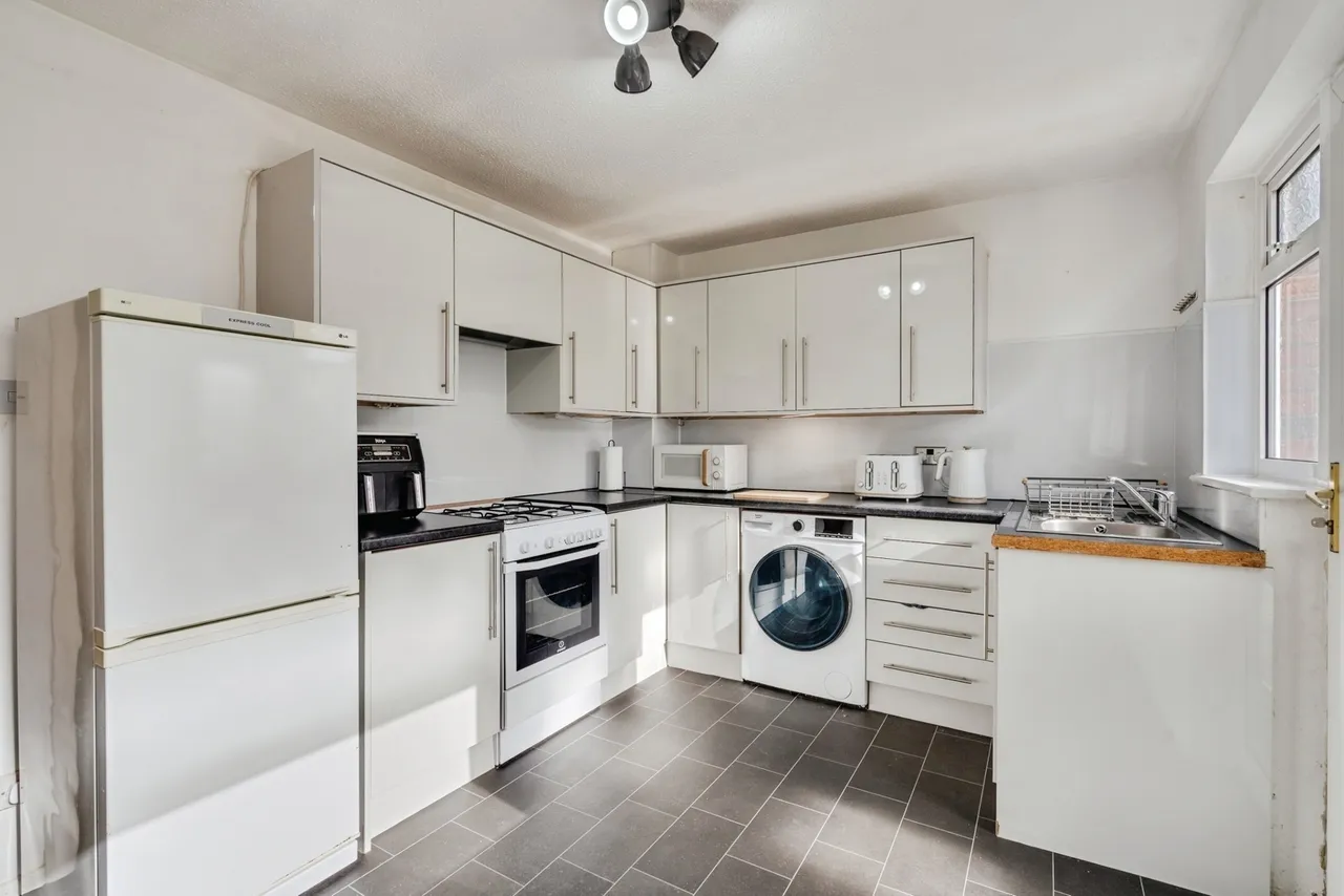Westbury Close, Bolton, BL5, photo 5