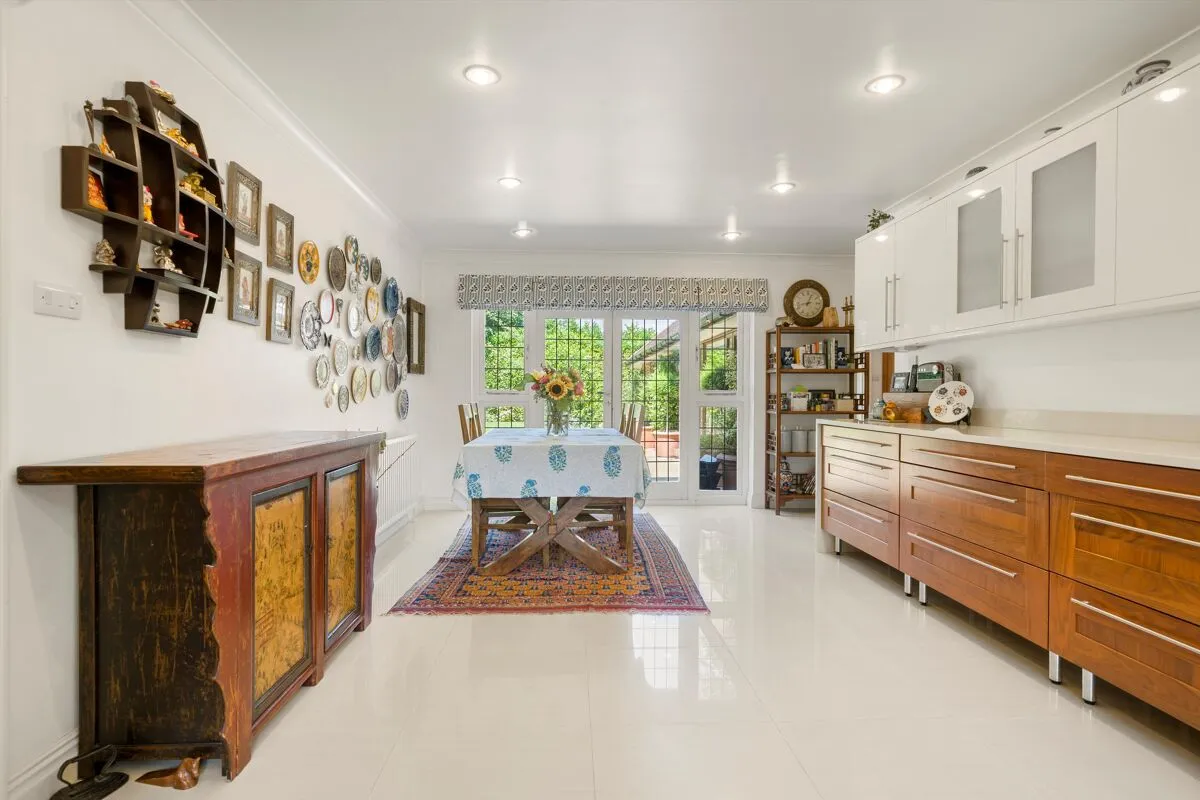 Queensgate, Cobham, KT11, photo 6